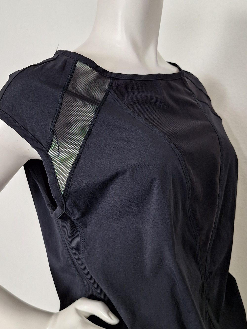 Indygena Black Second Layer Mesh Inserts W/Pockets Woven Stretch Dress Size M - Picture 5 of 13